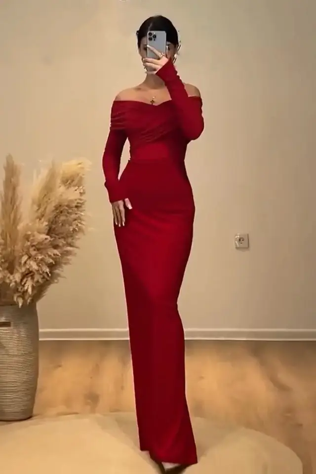 Kaia — Sheath — Evening Gown — LV37052458