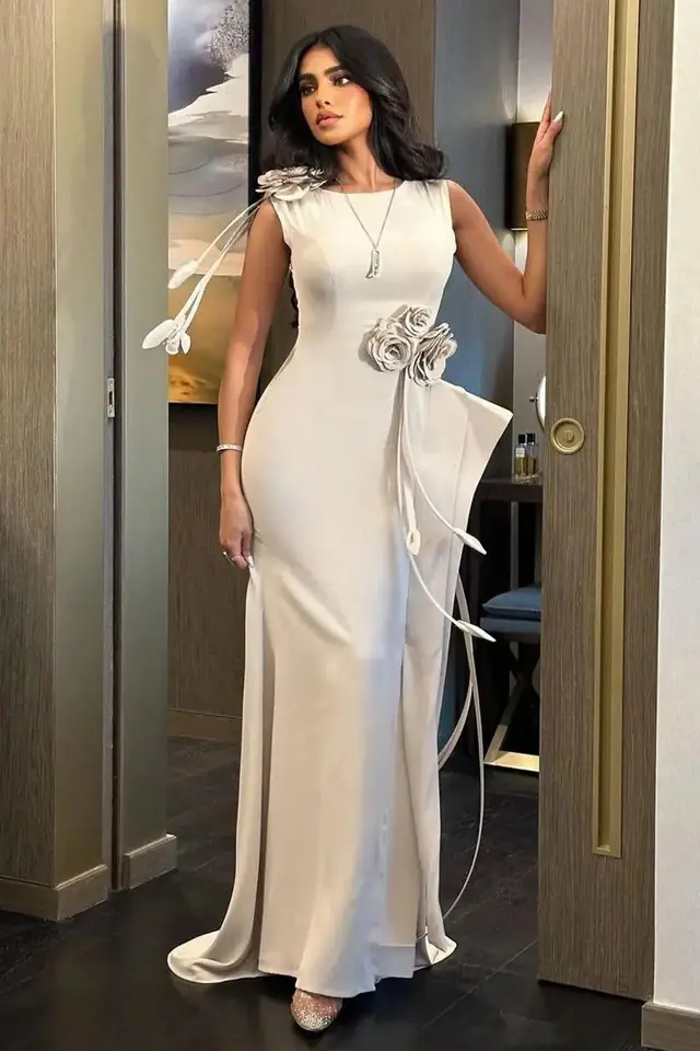 Elowen — Sheath — Evening Gown