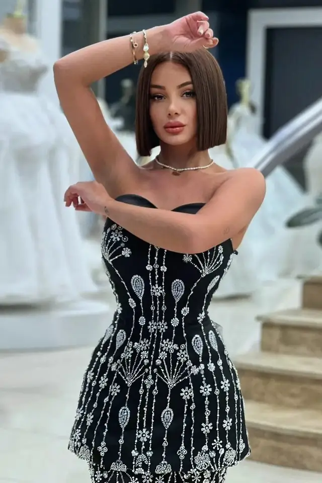 Maeve — Evening Gown — LV83914026