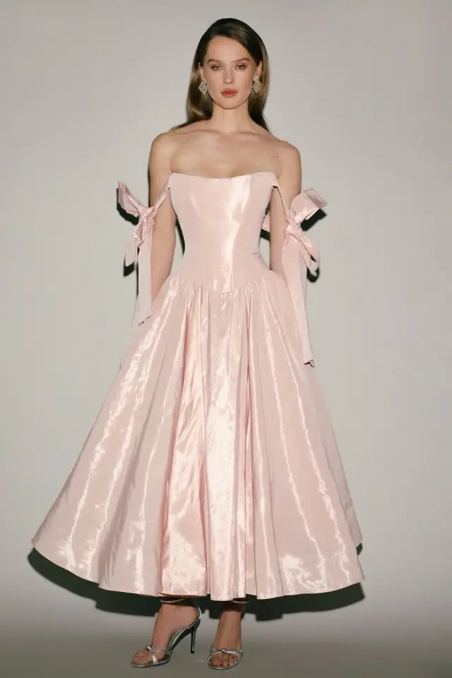 Women's Sleeveless Satin Prom Dress Midi Length for Prom & Homecoming
